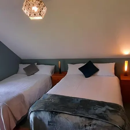 شقة Private Bedroom. Athlone And Nearby روسكومون
